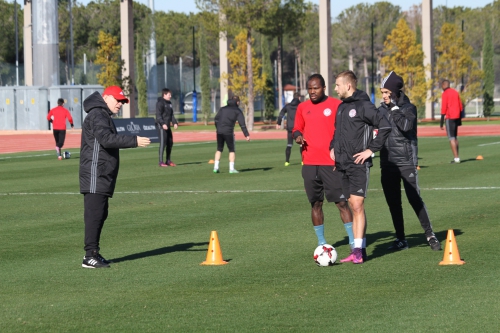 "Амкар" приступил к тренировкам в Турции