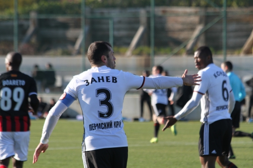 "Амкар" - "Вардар"