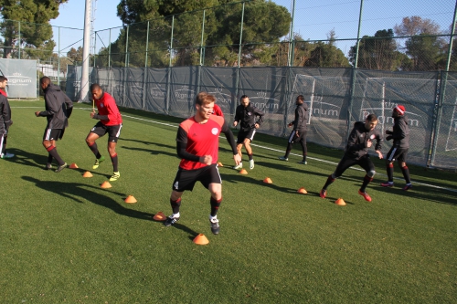 "Амкар" - "Вардар"