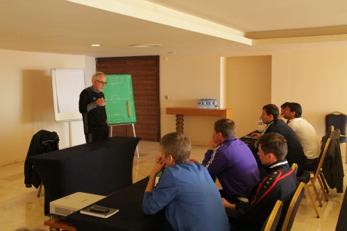 Лекция Гаджи Гаджиева для будущих тренеров