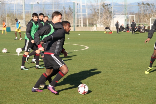 "Амкар" - "Шериф" 1:2