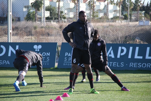 "Амкар" - "Шериф" 1:2