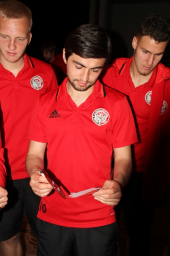 Игроки "Амкара" получили поздравления с Днем защитника Отечества от учащихся школы № 145