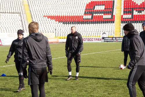 Тренировка "Амкара" в Перми 9 марта