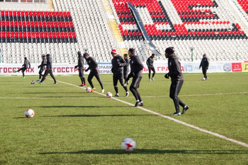 Тренировка "Амкара" в Перми 9 марта