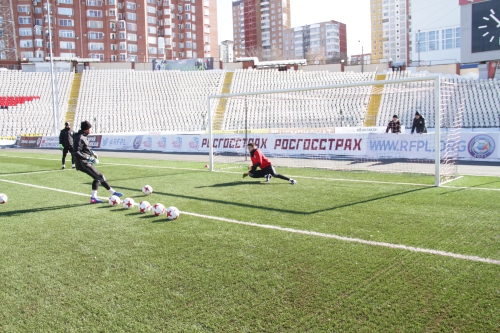 "Амкар" начал в Перми подготовку к матчу с "Томью"