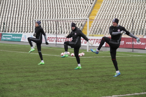 Амкар начала подготовку к выездному матчу с "Локомотивом"