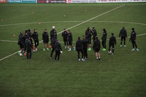 Амкар начала подготовку к выездному матчу с "Локомотивом"