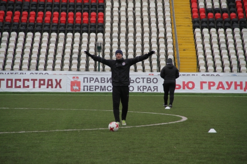 Амкар начала подготовку к выездному матчу с "Локомотивом"