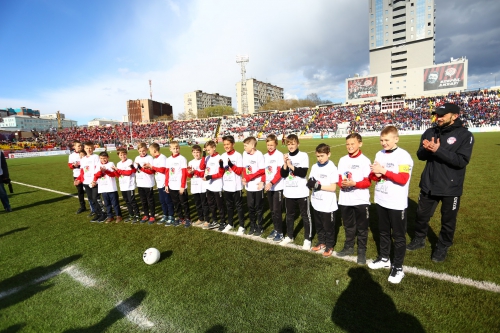 Награждение победителей детского кубка чемпионов "Лукойл"