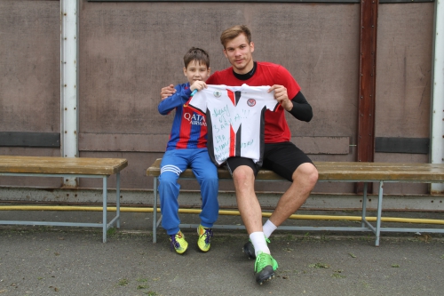 Денис в гостях у "Амкара"