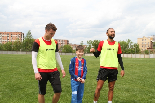 Денис в гостях у "Амкара"