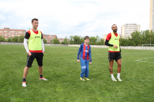 Денис в гостях у "Амкара"