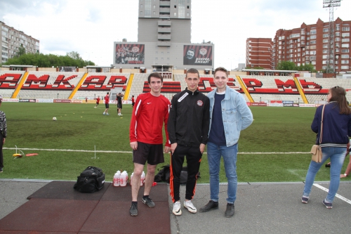 Матч футболистов "Амкара" и команды болельщиков