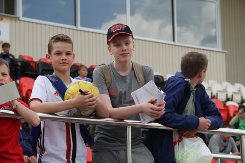 Матч футболистов "Амкара" и команды болельщиков