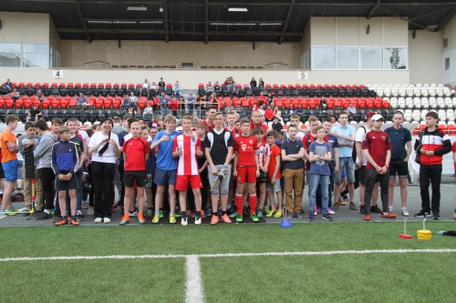 Матч футболистов "Амкара" и команды болельщиков