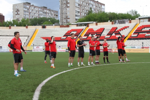 Матч футболистов "Амкара" и команды болельщиков