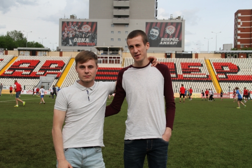 Матч футболистов "Амкара" и команды болельщиков