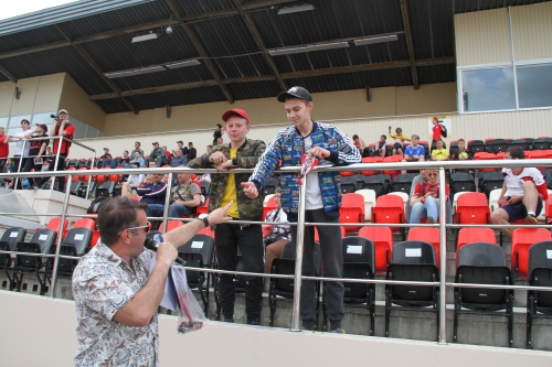 Матч футболистов "Амкара" и команды болельщиков