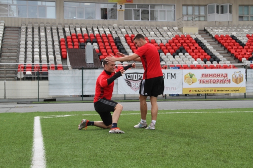 Матч футболистов "Амкара" и команды болельщиков