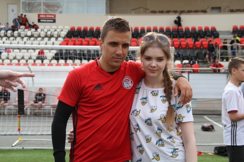 Матч футболистов "Амкара" и команды болельщиков