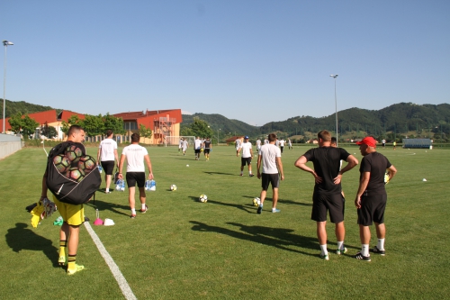 Сборы в Словении. "Амкар" - "Чукарички"