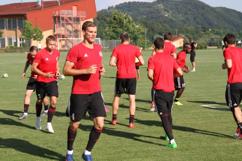 Сборы в Словении. "Амкар" - "Чукарички"