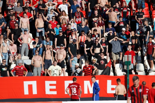 Антураж матча "Амкар"-"Ростов" 