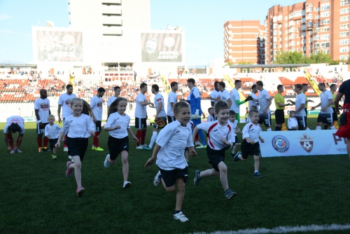 Антураж матча "Амкар"-"Уфа"