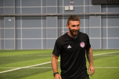 Тренировка "молодежки" в манеже "Пермь Великая"