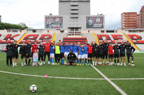 "Амкар" поздравил футболистов Дубровского интерната