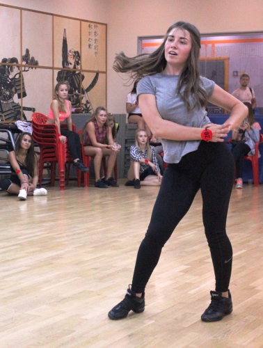 Кастинг в группу поддержки ФК "Амкар"