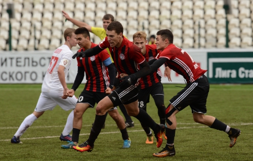 "Амкар"-М - "СКА-Хабаровск"-М 1:0