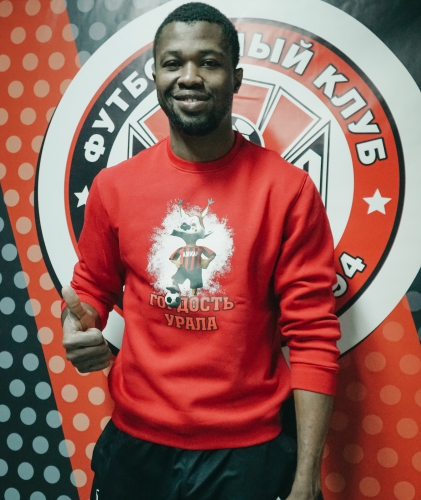 Новые толстовки в фан-шопе