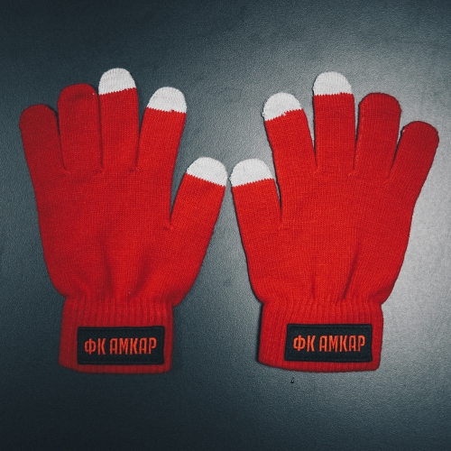 Зима близко! А, значит, нужны перчатки и шапки