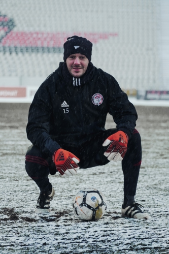 #Помогатьпросто. "Амкар" с бездомными собаками