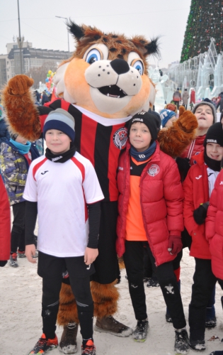 Зимний мини-футбол в ледовом городке