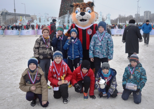 Зимний мини-футбол в ледовом городке
