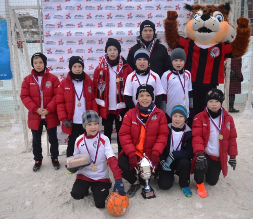 Зимний мини-футбол в ледовом городке