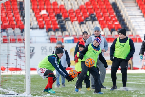 Рождество с "Амкаром"