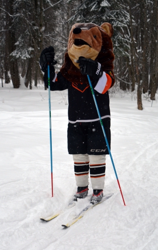 Клубные талисманы снимаются в рекламном ролике "Лыжни России"