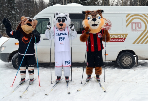 Клубные талисманы снимаются в рекламном ролике "Лыжни России"