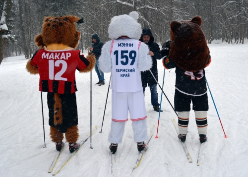 Клубные талисманы снимаются в рекламном ролике "Лыжни России"