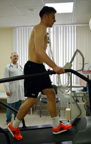 Амкаровцы прошли медосмотр