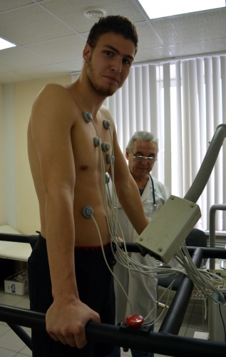 Амкаровцы прошли медосмотр