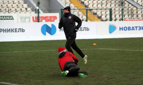 "Амкар" возобновил тренировки в Перми