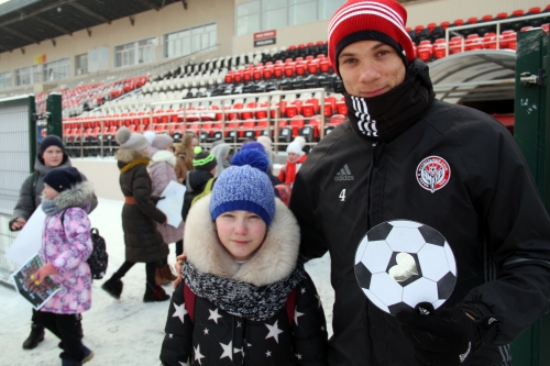 Пермские школьники поздравили "Амкар" с 23 февраля