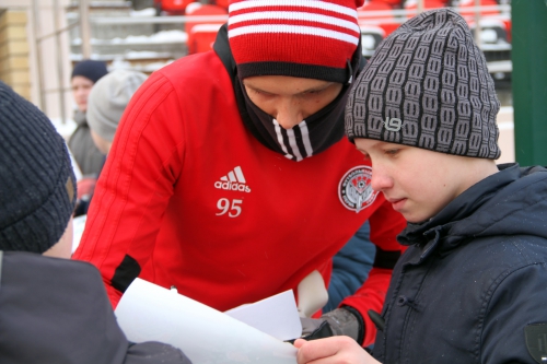 Пермские школьники поздравили "Амкар" с 23 февраля