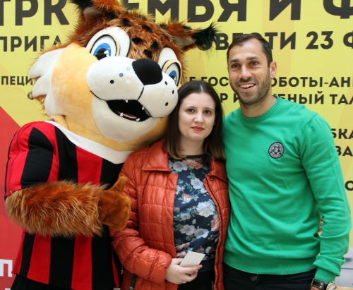 Петар Занев сыграл в робофутбол