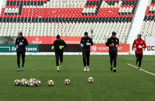 "Амкар" приступил к подготовке к матчу с "Локомотивом"